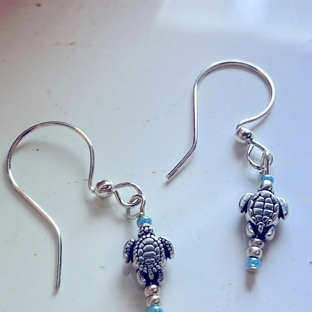 Baby Turtles earrings silver plated French wires. One of a kind artisan. 🐢 🐢 - Picture 2 of 4